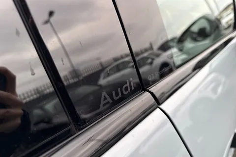  Audi Q3 1.5 TFSI Launch Edition Sportback S Tronic Euro 6 (s/s) 5dr Thumbnail #34