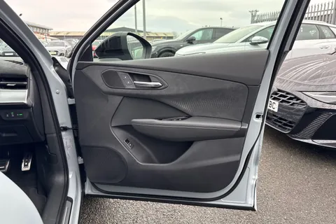  Audi Q3 1.5 TFSI Launch Edition Sportback S Tronic Euro 6 (s/s) 5dr Thumbnail #46