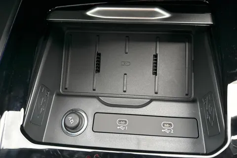  Audi Q3 1.5 TFSI Launch Edition Sportback S Tronic Euro 6 (s/s) 5dr Thumbnail #56