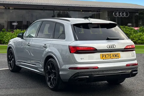 2 of 66 for Audi Q7 SUV Black Edition TDI quattro 231 PS tiptronic