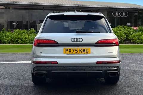 4 of 66 for Audi Q7 SUV Black Edition TDI quattro 231 PS tiptronic