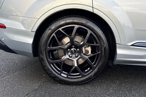 13 of 66 for Audi Q7 SUV Black Edition TDI quattro 231 PS tiptronic