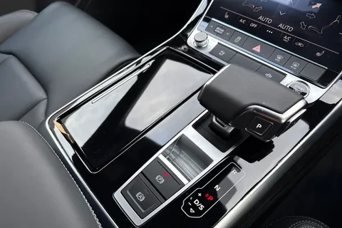 23 of 66 for Audi Q7 SUV Black Edition TDI quattro 231 PS tiptronic