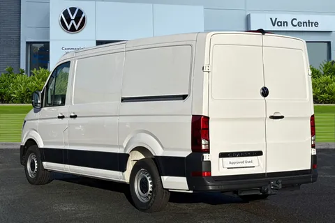 DF75ZRD Volkswagen Crafter CR35 Panel van Commerce Plus MWB 163 PS 2.0 TDI 8sp Auto RWD - Nav/Low Roof Thumbnail #2