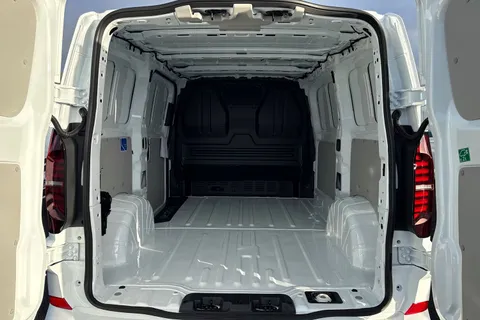 MF75FUV Volkswagen Transporter 2.0 TDI 150 Commerce Plus Van Thumbnail #9