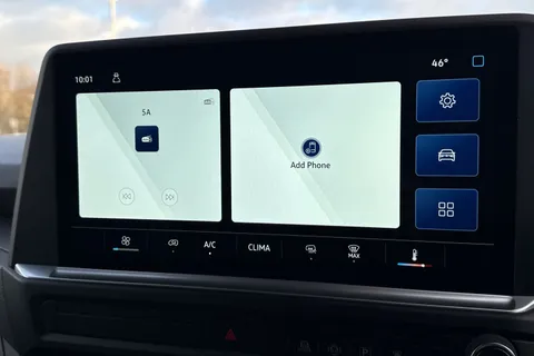 MF75FVC Volkswagen Transporter 2.0 TDI 150 Commerce Plus Van Thumbnail #12