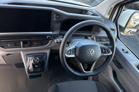 MF75FVC Volkswagen Transporter 2.0 TDI 150 Commerce Plus Van Thumbnail #13