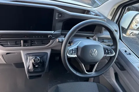 MF75FVK Volkswagen Transporter 2.0 TDI 150 Commerce Plus Van Thumbnail #12