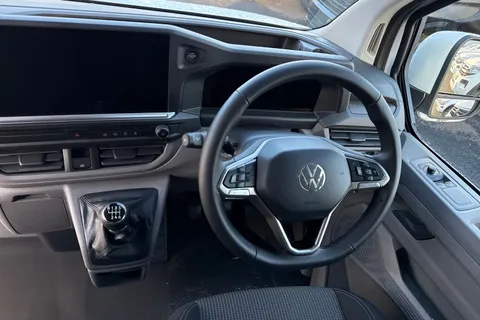 MF75FVE Volkswagen Transporter 2.0 TDI 150 Commerce Plus Van Thumbnail #12