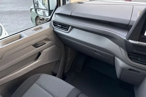 MF75FUV Volkswagen Transporter 2.0 TDI 150 Commerce Plus Van Thumbnail #14