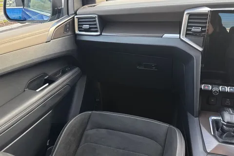 WD24SFJ Volkswagen Amarok D/Cab Pick Up Style 2.0 TDI 205 4MOTION Auto Thumbnail #14