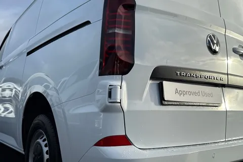 MF75FUV Volkswagen Transporter 2.0 TDI 150 Commerce Plus Van Thumbnail #15