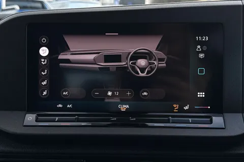 MF74OEW Volkswagen Caddy Maxi 2.0 TDI 122 Life 5dr DSG Thumbnail #18