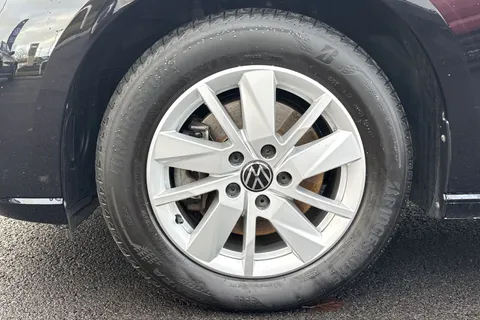 MF74OEW Volkswagen Caddy Maxi 2.0 TDI 122 Life 5dr DSG Thumbnail #22