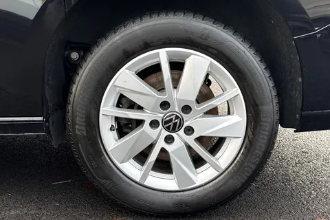 MF74OEW Volkswagen Caddy Maxi 2.0 TDI 122 Life 5dr DSG Thumbnail #23