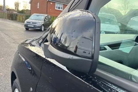 MF74OEW Volkswagen Caddy Maxi 2.0 TDI 122 Life 5dr DSG Thumbnail #26