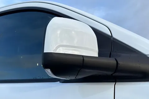 MF75FVE Volkswagen Transporter 2.0 TDI 150 Commerce Plus Van Thumbnail #26