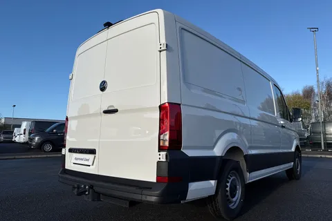 DF75ZRD Volkswagen Crafter CR35 Panel van Commerce Plus MWB 163 PS 2.0 TDI 8sp Auto RWD - Nav/Low Roof Thumbnail #29