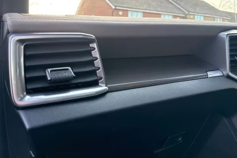 WD24SFJ Volkswagen Amarok D/Cab Pick Up Style 2.0 TDI 205 4MOTION Auto Thumbnail #31