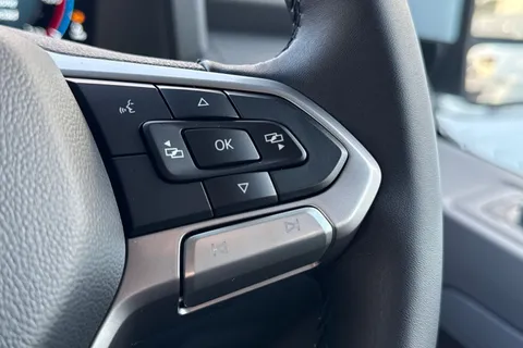 MF75FVK Volkswagen Transporter 2.0 TDI 150 Commerce Plus Van Thumbnail #33