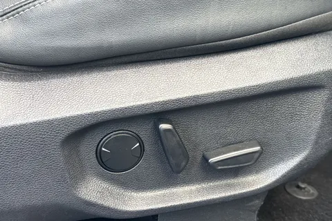 WD24SFJ Volkswagen Amarok D/Cab Pick Up Style 2.0 TDI 205 4MOTION Auto Thumbnail #33