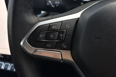 WD24SFJ Volkswagen Amarok D/Cab Pick Up Style 2.0 TDI 205 4MOTION Auto Thumbnail #34