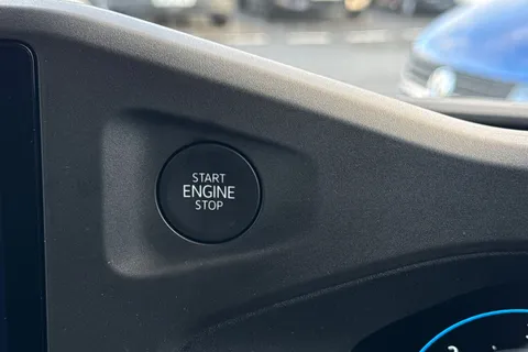 MF75FVE Volkswagen Transporter 2.0 TDI 150 Commerce Plus Van Thumbnail #36