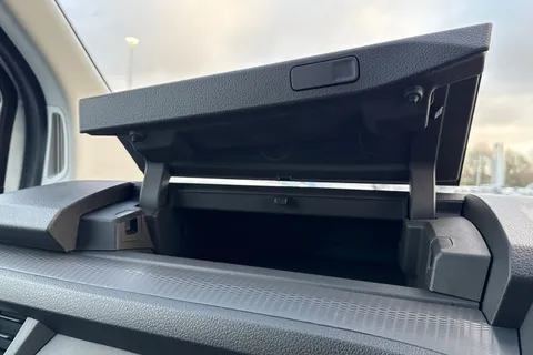 MF75FUV Volkswagen Transporter 2.0 TDI 150 Commerce Plus Van Thumbnail #38