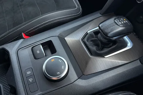 WD24SFJ Volkswagen Amarok D/Cab Pick Up Style 2.0 TDI 205 4MOTION Auto Thumbnail #38