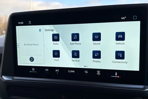 MF75FVK Volkswagen Transporter 2.0 TDI 150 Commerce Plus Van Thumbnail #42