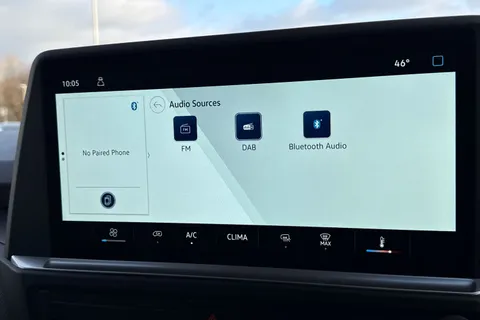 MF75FVE Volkswagen Transporter 2.0 TDI 150 Commerce Plus Van Thumbnail #39