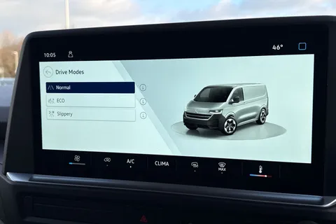 MF75FVE Volkswagen Transporter 2.0 TDI 150 Commerce Plus Van Thumbnail #42