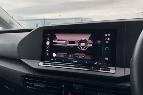 PJ25OEW Volkswagen Caddy Maxi 1.5 TSI 116PS Commerce Pro Van DSG [Tech Pack] Thumbnail #21