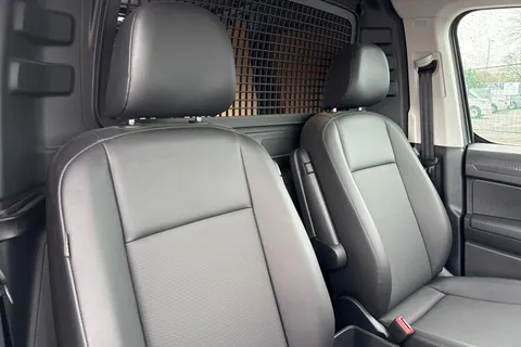 PJ25OEW Volkswagen Caddy Maxi 1.5 TSI 116PS Commerce Pro Van DSG [Tech Pack] Thumbnail #23