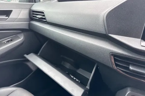 PJ25OEW Volkswagen Caddy Maxi 1.5 TSI 116PS Commerce Pro Van DSG [Tech Pack] Thumbnail #33