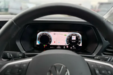 PJ25OEW Volkswagen Caddy Maxi 1.5 TSI 116PS Commerce Pro Van DSG [Tech Pack] Thumbnail #44