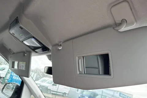 PJ25OEW Volkswagen Caddy Maxi 1.5 TSI 116PS Commerce Pro Van DSG [Tech Pack] Thumbnail #46