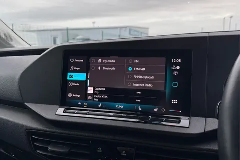 PJ25OEW Volkswagen Caddy Maxi 1.5 TSI 116PS Commerce Pro Van DSG [Tech Pack] Thumbnail #50