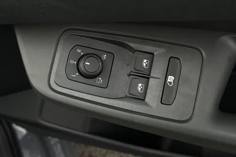 MF75FFD Volkswagen Caddy C20 Caddy Cargo Commerce SWB 102 PS 2.0 TDI 6sp Manual Thumbnail #17