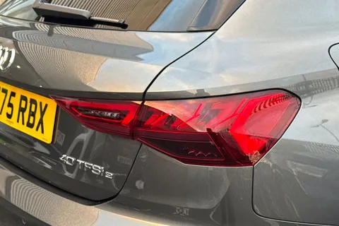 KM75RBX Audi A3 S line 40 TFSI e  204 PS S tronic Thumbnail #8