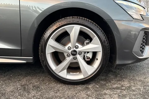 KM75RBX Audi A3 S line 40 TFSI e  204 PS S tronic Thumbnail #10