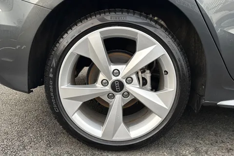 KM75RBX Audi A3 S line 40 TFSI e  204 PS S tronic Thumbnail #12