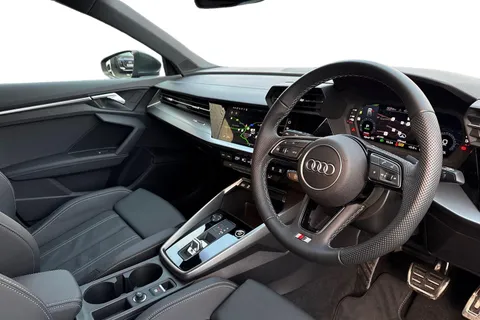 KM75RBX Audi A3 S line 40 TFSI e  204 PS S tronic Thumbnail #14