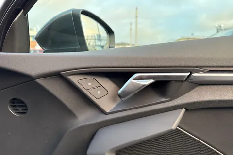 KM75RBX Audi A3 S line 40 TFSI e  204 PS S tronic Thumbnail #21