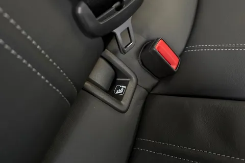 KM75RBX Audi A3 S line 40 TFSI e  204 PS S tronic Thumbnail #39