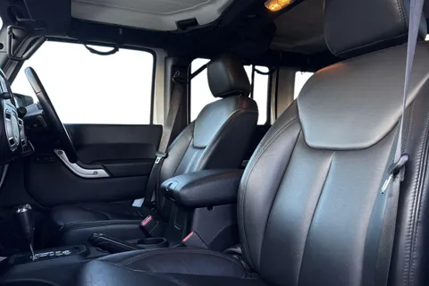 G21KJP Jeep Wrangler 2.8 CRD Overland 4dr Auto Thumbnail #10