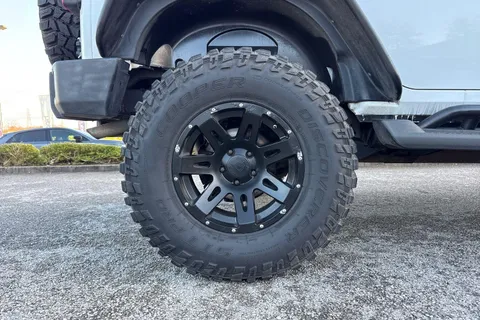 G21KJP Jeep Wrangler 2.8 CRD Overland 4dr Auto Thumbnail #21