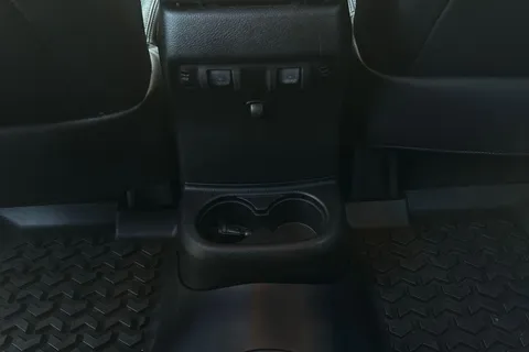 G21KJP Jeep Wrangler 2.8 CRD Overland 4dr Auto Thumbnail #28