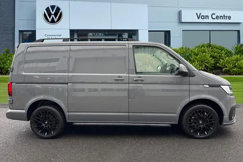 RA70BWD Volkswagen Transporter 2.0 TDI 150 Highline Van Thumbnail #3