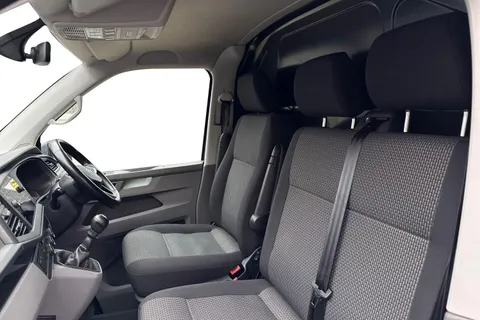 RA70BWD Volkswagen Transporter 2.0 TDI 150 Highline Van Thumbnail #10